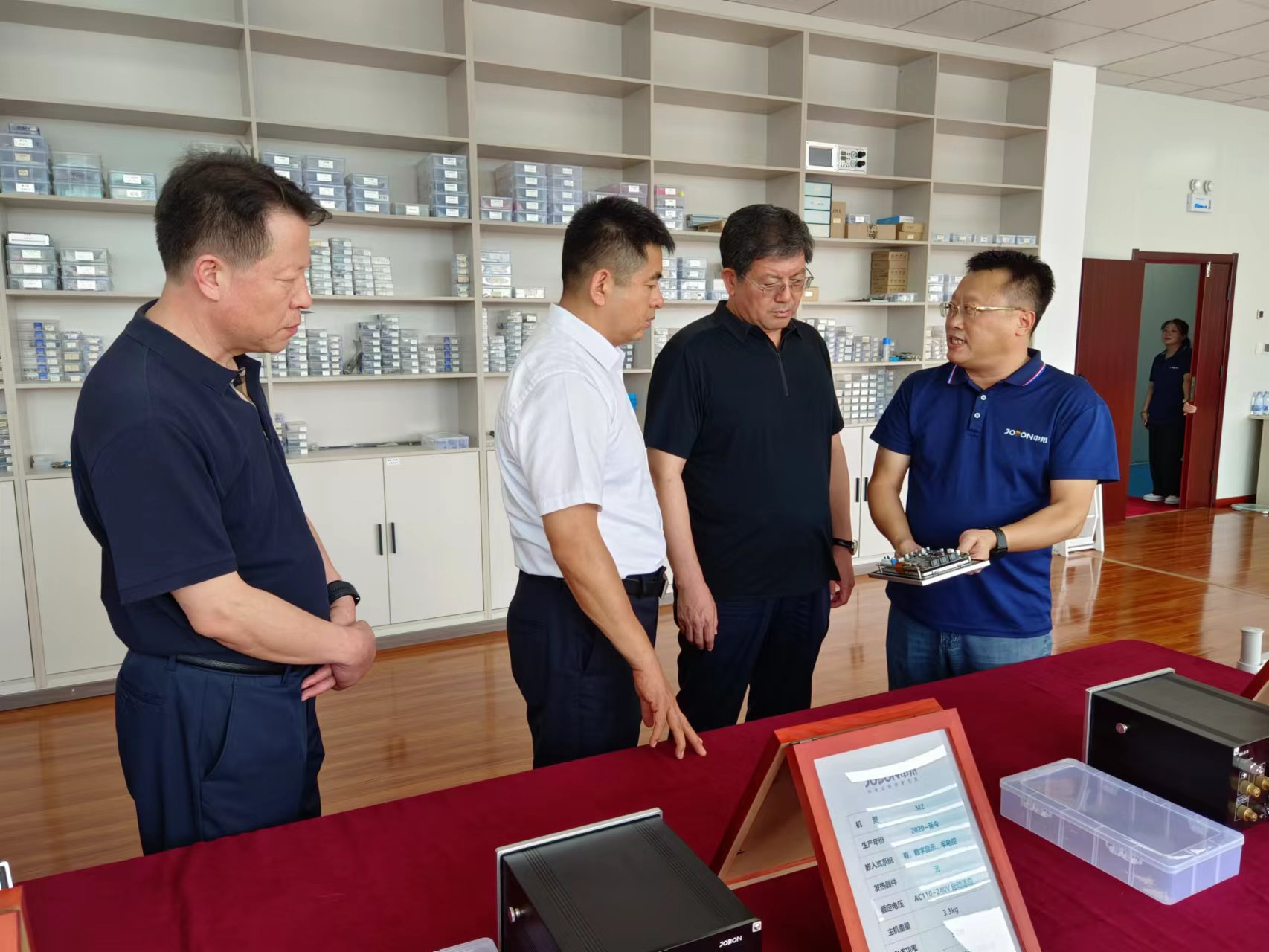 青島市政府秘書長李虎成到中邦視察調(diào)研